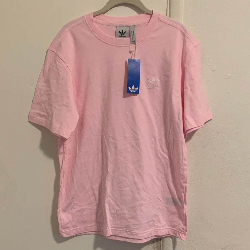 Adidas originals men’s light pink tee! NWT